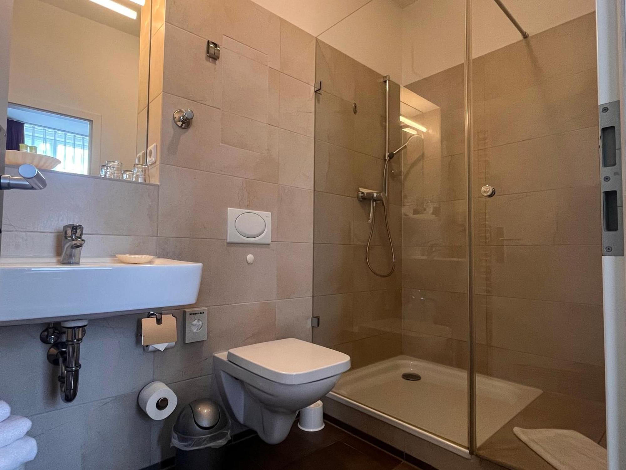 Apartmenthaus Gutenberg 78 Potsdam Exteriör bild